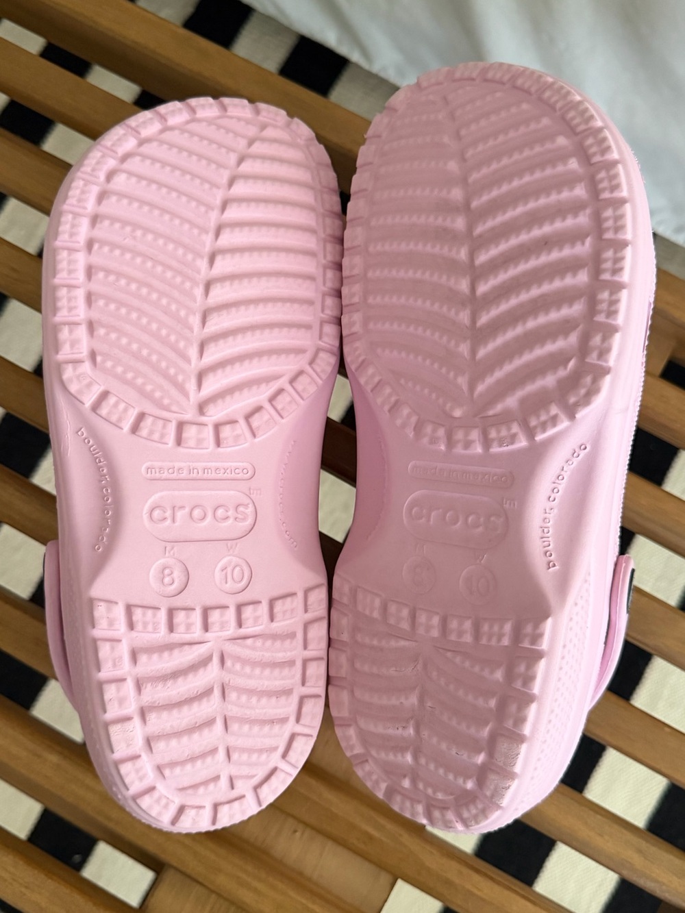 Pink Crocs size 10W/8M - Picture 7 of 8